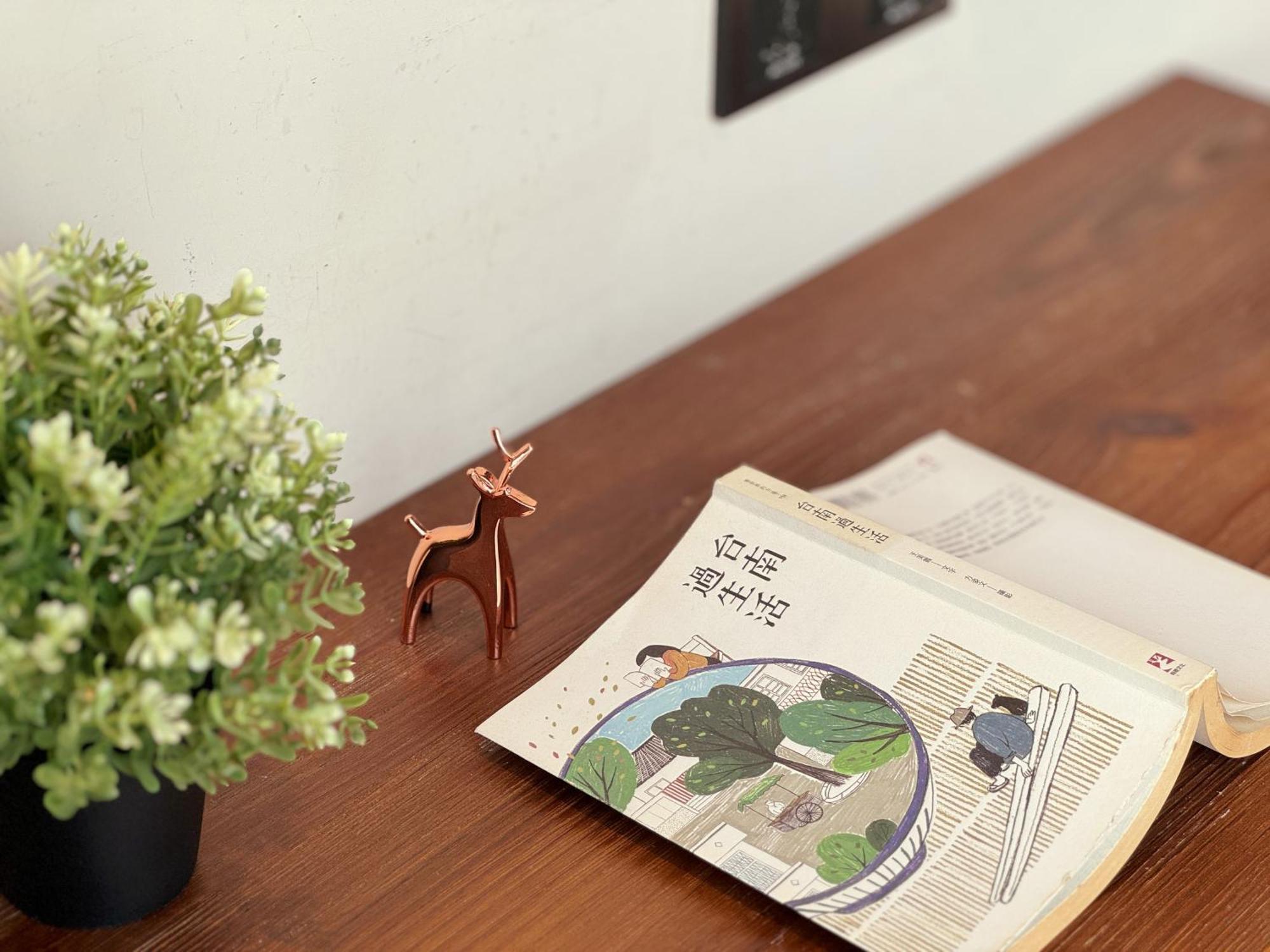 Roaders Hotel Tainan Chengda Rum bild
